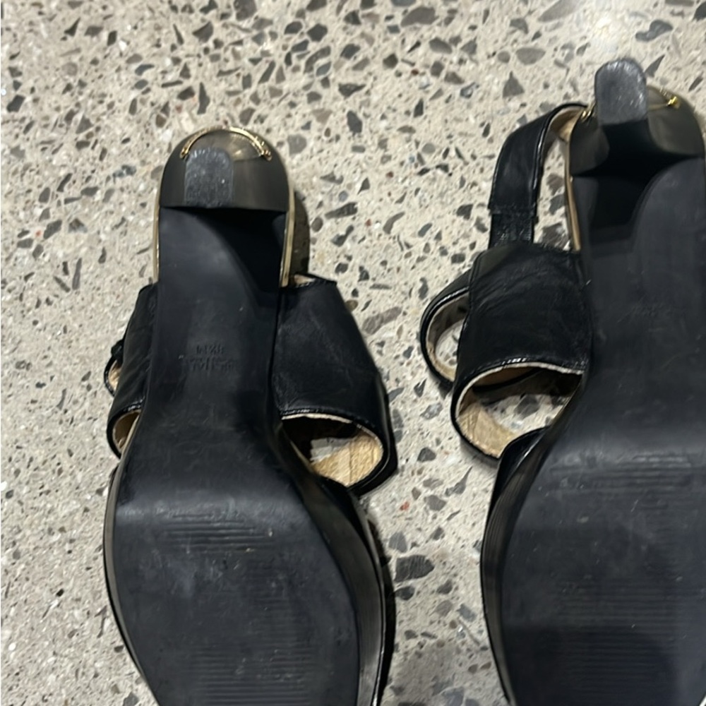 MICHAEL Michael Kors Black Leather gorgeous high heel sandals - Picture 6 of 6
